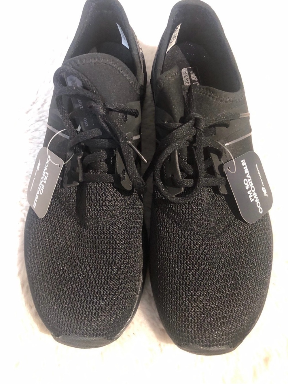 New Balance Women’s Black Mesh Lace-Up Athletic Trainers